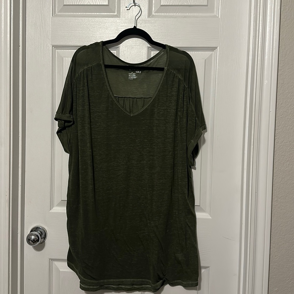 Terra & Sky 1X (16W-18W) Green Shirt